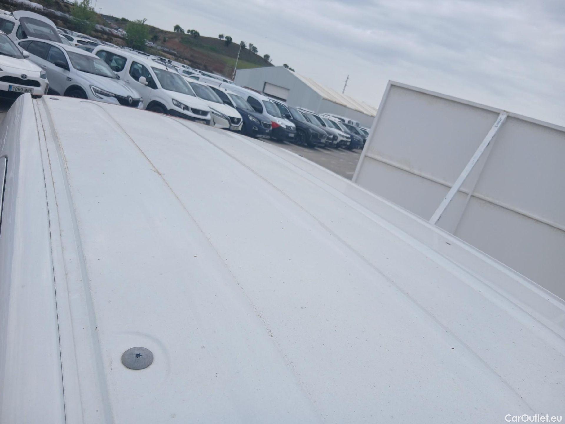  Renault  Kangoo RENAULT  Z.E./2013/3P/furgón derivado de turismo Z.E. #51