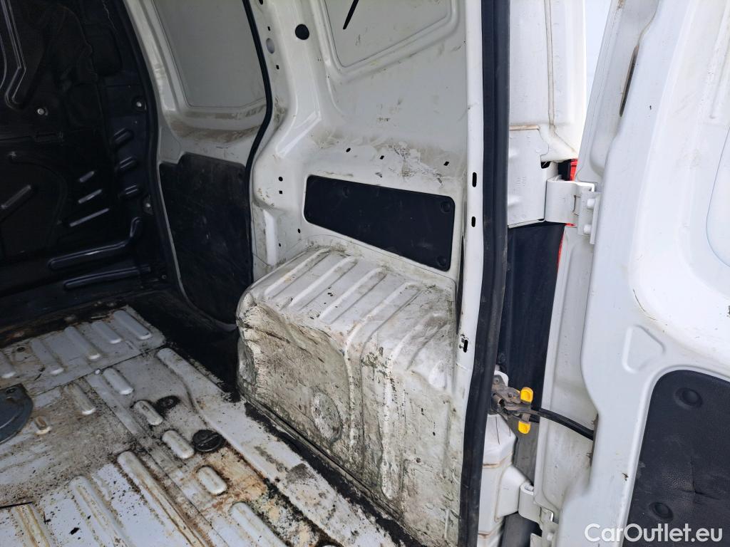  Fiat  Fiorino FIAT  / 2016 / 4P / furgón derivado de turismo Cargo SX N1 1.3 MJet 70 kW (95 CV) #12