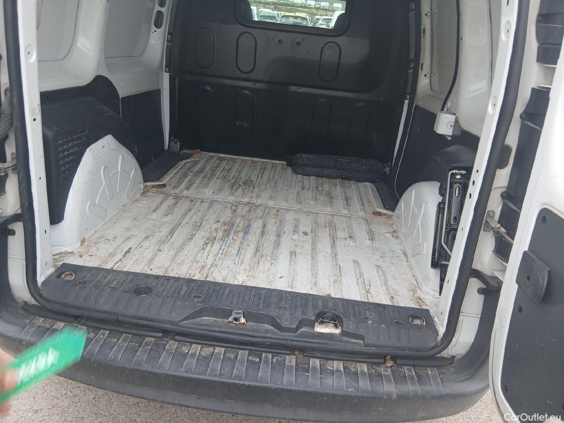  Renault  Kangoo RENAULT  Furgón/2013/3P/furgón derivado de turismo Profesional Blue dCi 70kW (95CV) #2