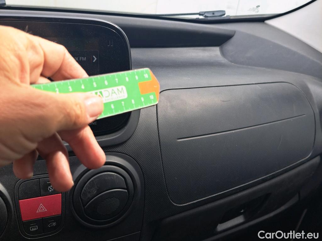  Fiat  Fiorino FIAT  / 2016 / 4P / furgón derivado de turismo Cargo SX N1 1.3 MJet 70 kW (95 CV) #36