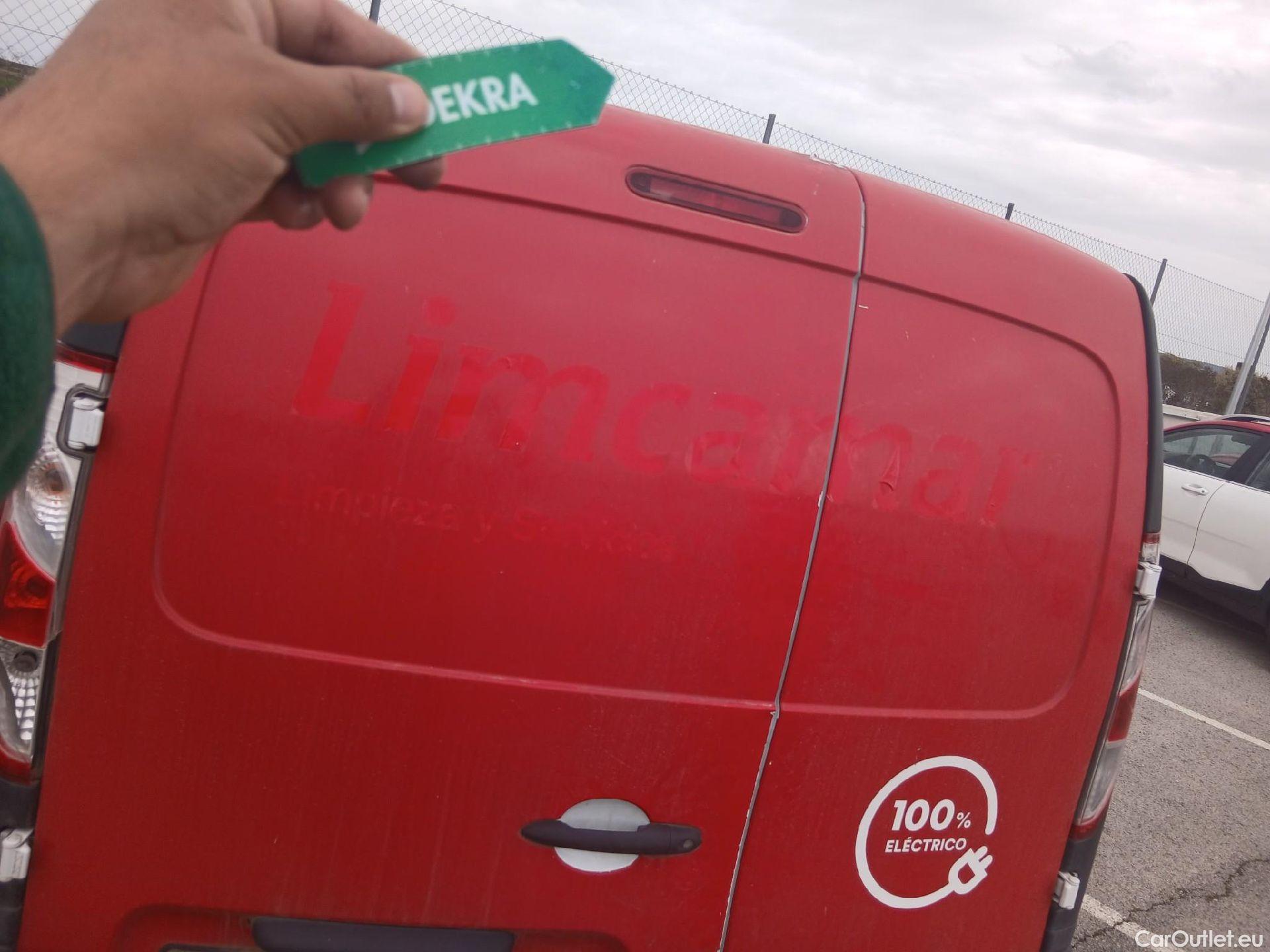  Renault  Kangoo RENAULT  Z.E./2013/3P/furgón derivado de turismo Z.E. #37