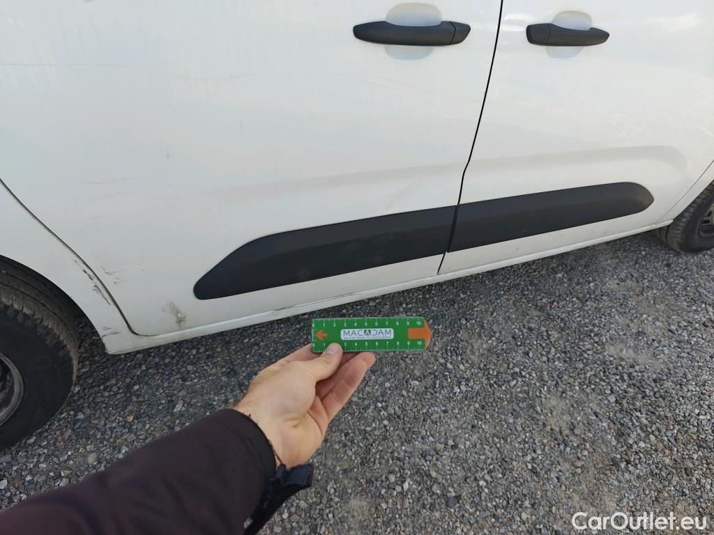  Opel  Combo OPEL  / 2018 / 3P / furgón derivado de turismo 1.6 TD S/S 74kW (100CV) Express L H1 650 #14