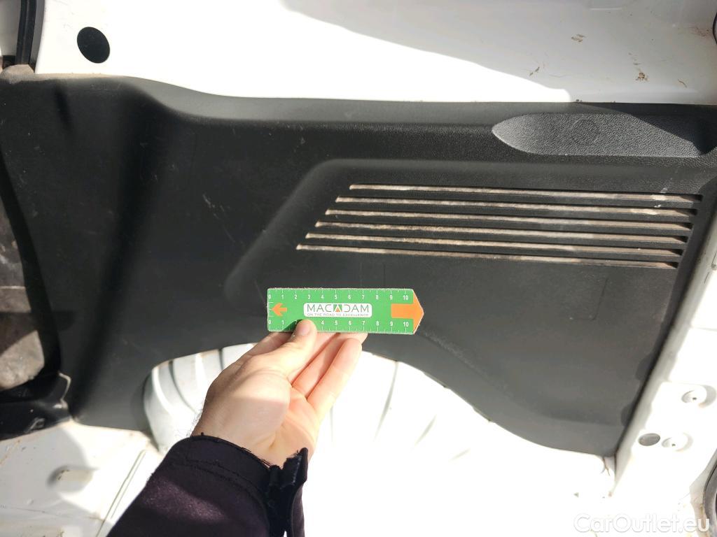  Opel  Combo OPEL  / 2018 / 3P / furgón derivado de turismo 1.5 TD 75kW (100CV) Express L H1 650kg (AC) #32