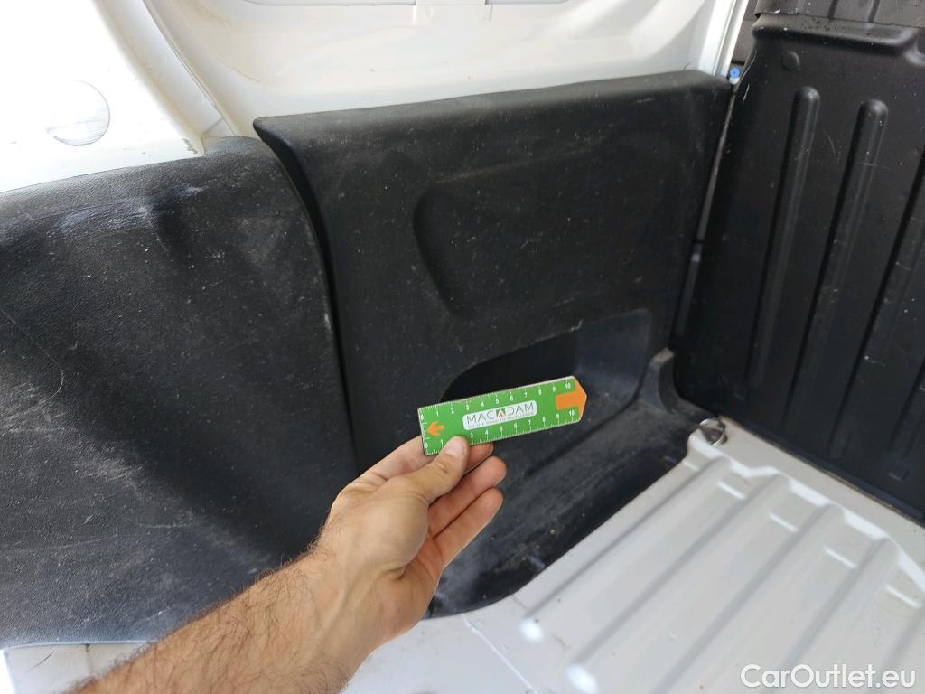  Opel  Combo OPEL  / 2018 / 3P / furgón derivado de turismo 1.5 TD 75kW (100CV) Express L H1 650kg (AC) #71