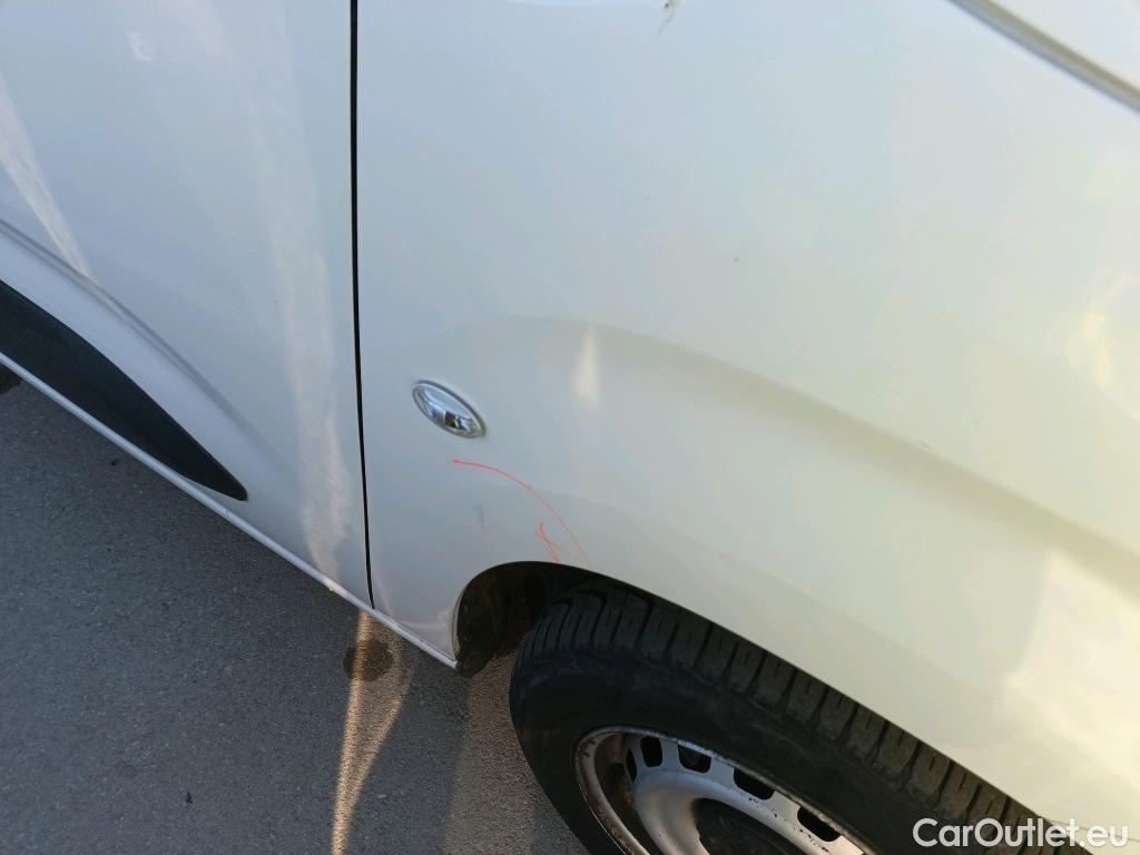  Peugeot  Partner PEUGEOT  / 2018 / 3P / furgón derivado de turismo Pro Standard 600kg BlueHDi 73kW (AC) #27