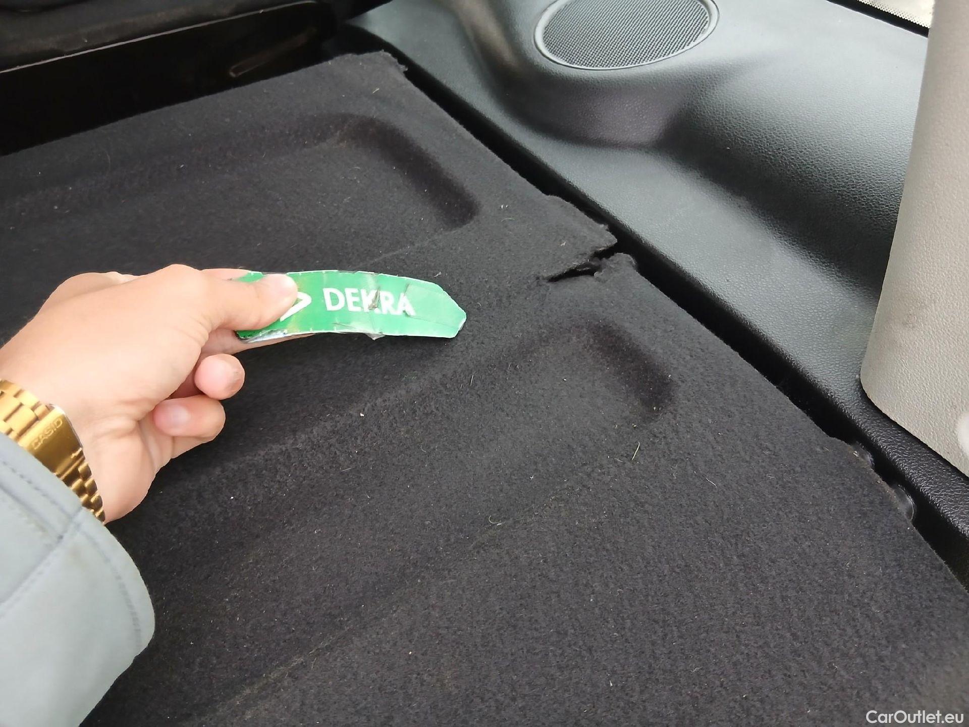  Peugeot  Partner PEUGEOT  / 2015 / 4P / combi TEPEE Access 1.6i 16v 72KW (98CV) #31