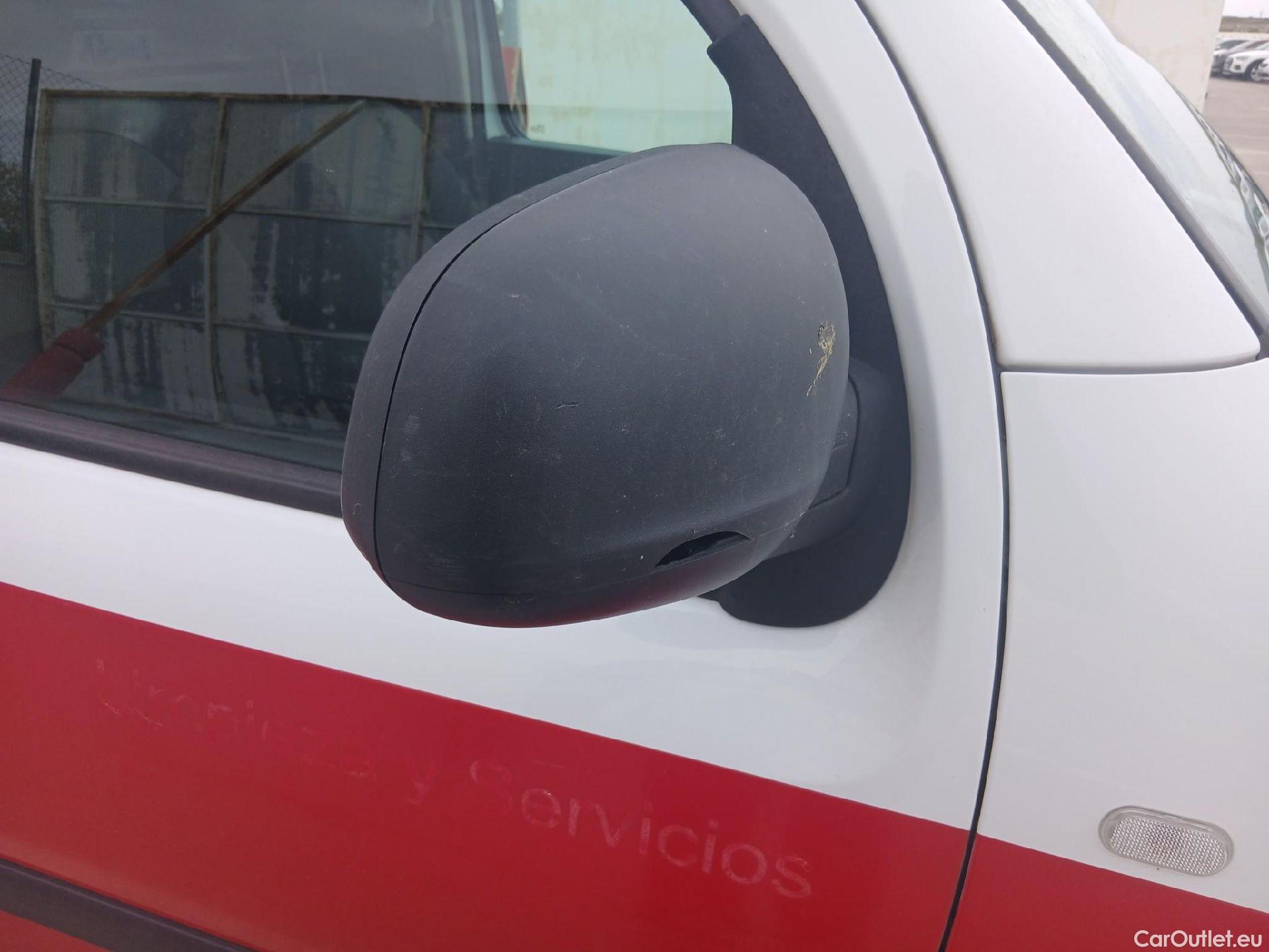  Renault  Kangoo RENAULT  Furgón/2013/3P/furgón derivado de turismo Profesional Blue dCi 70kW (95CV) #34