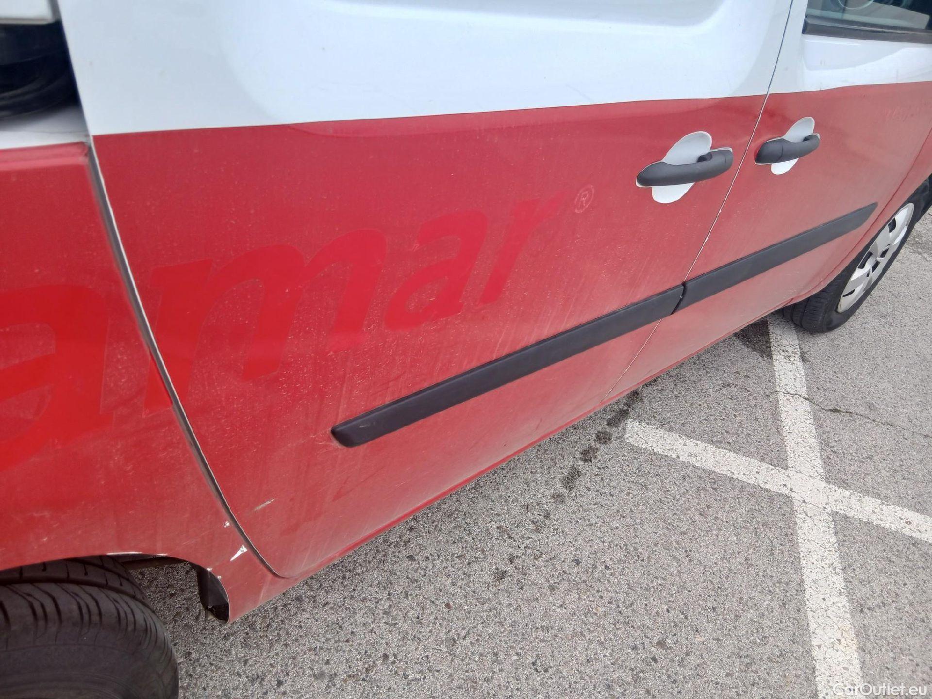  Renault  Kangoo RENAULT  Z.E./2013/3P/furgón derivado de turismo Z.E. #42