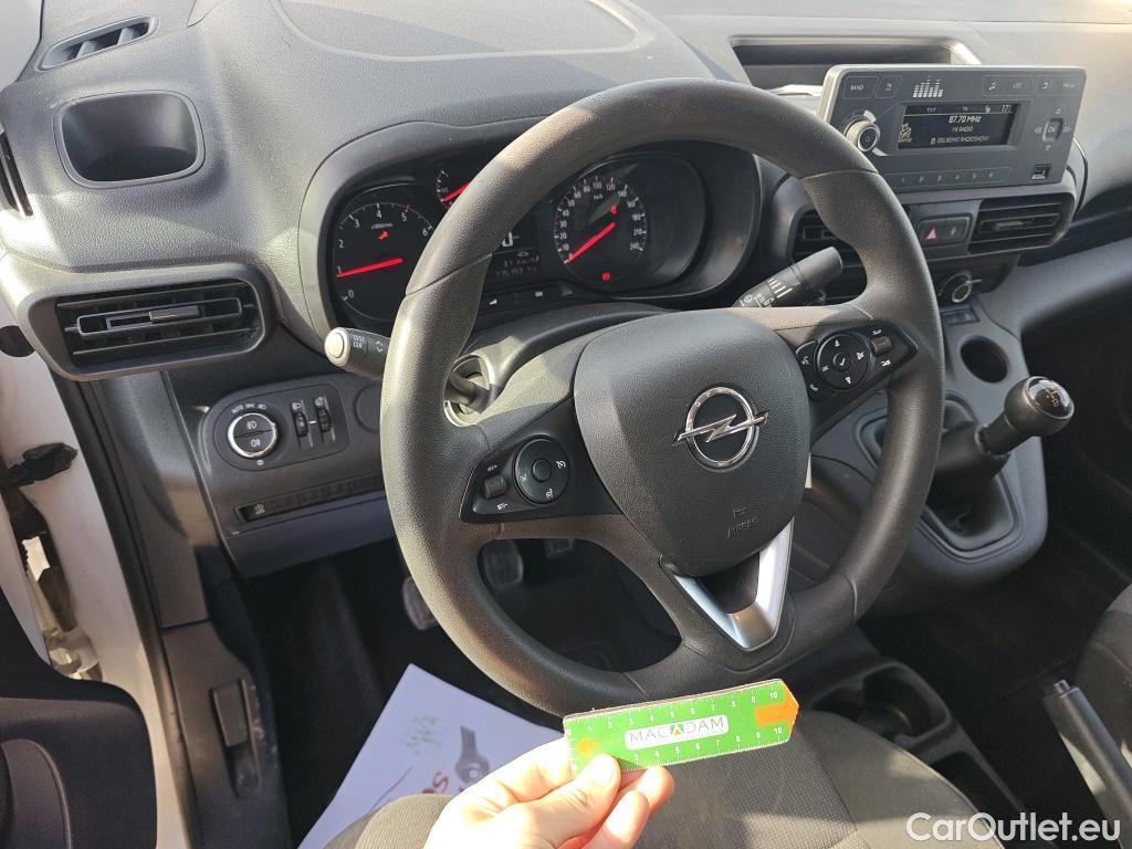  Opel  Combo OPEL  / 2018 / 3P / furgón derivado de turismo 1.6 TD S/S 74kW (100CV) Express L H1 650 #48