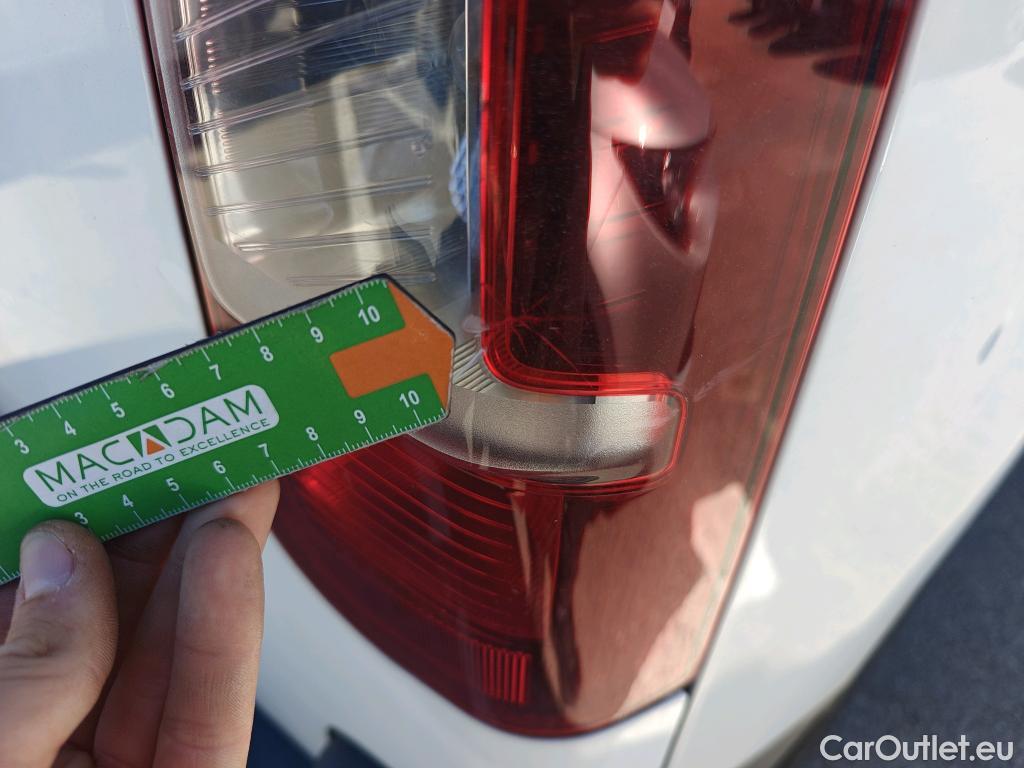  Opel  Combo OPEL  / 2018 / 3P / furgón derivado de turismo 1.5 TD 75kW (100CV) Express L H1 650kg (AC) #19