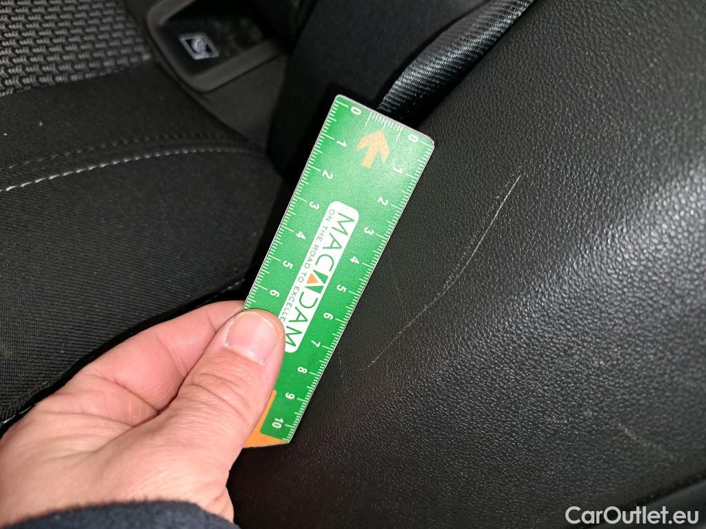  Opel   Grandland X Grandland X 1.2 Turbo 130CV BVM6 6E #9