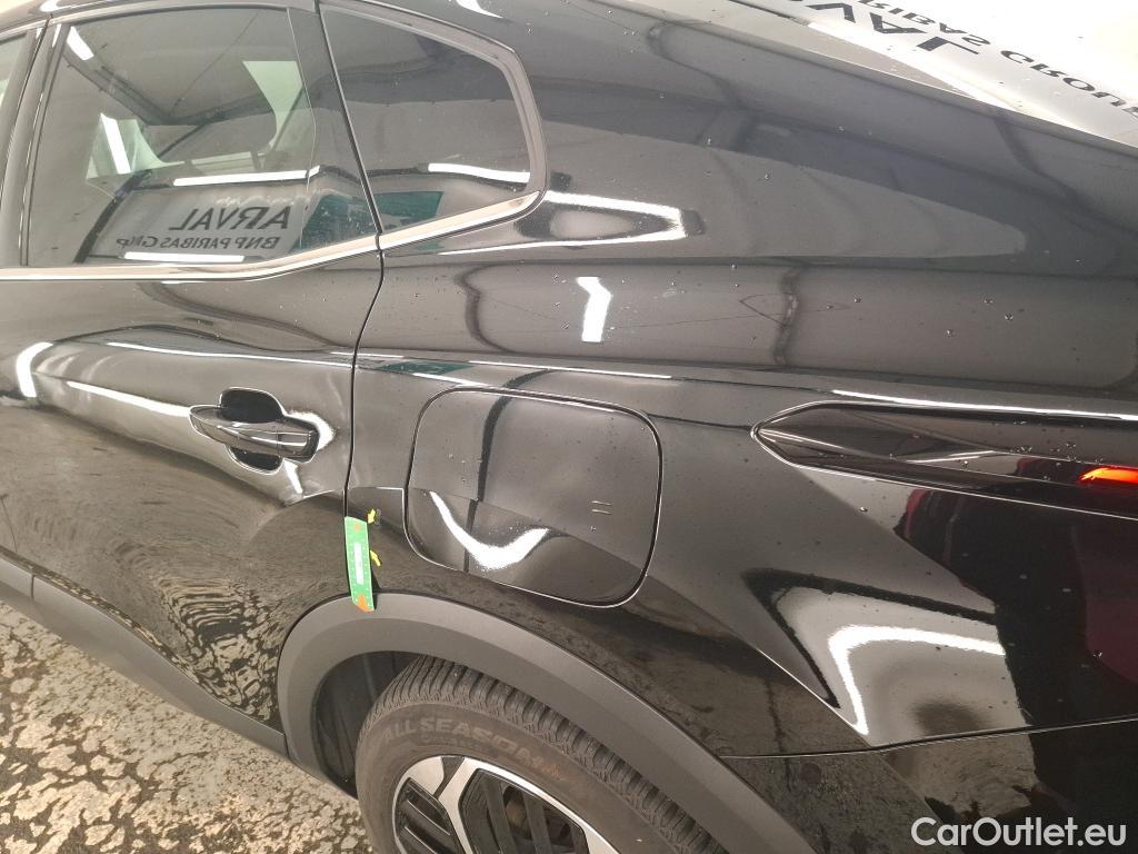  Citroen  C4 CITROEN  X / 2022 / 4P / Berline PureTech 130 S&S EAT8 Shine #21