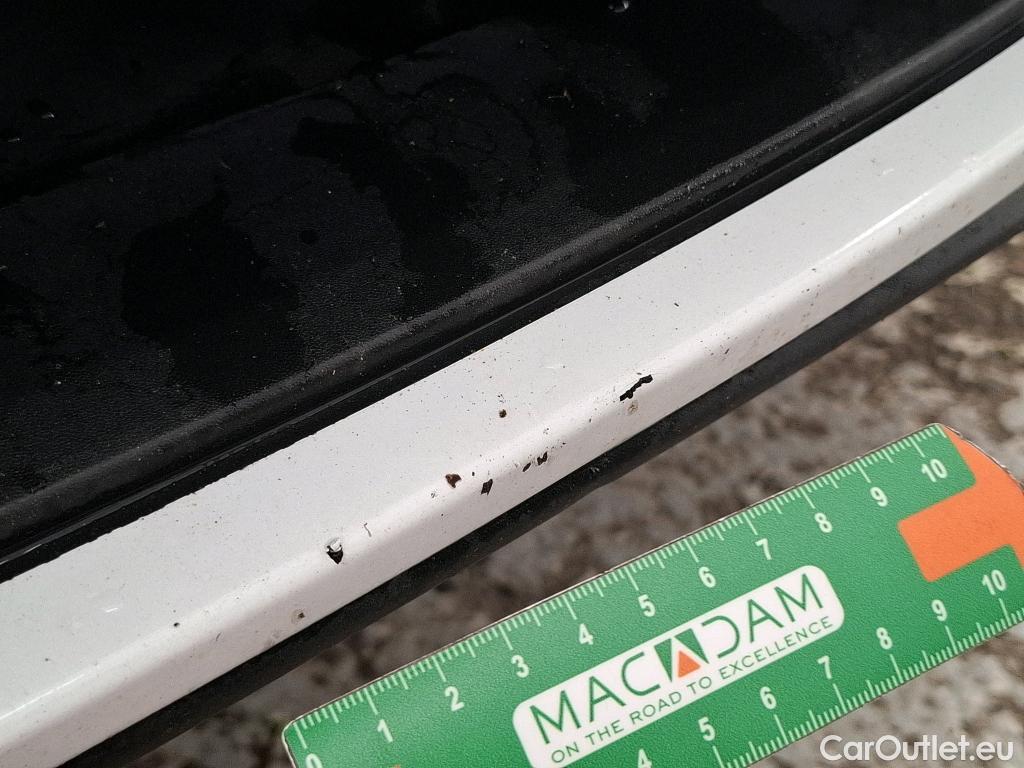  Nissan  Micra NISSAN  / 2016 / 5P / Berline IG-T 100 Xtronic Business Edition #12