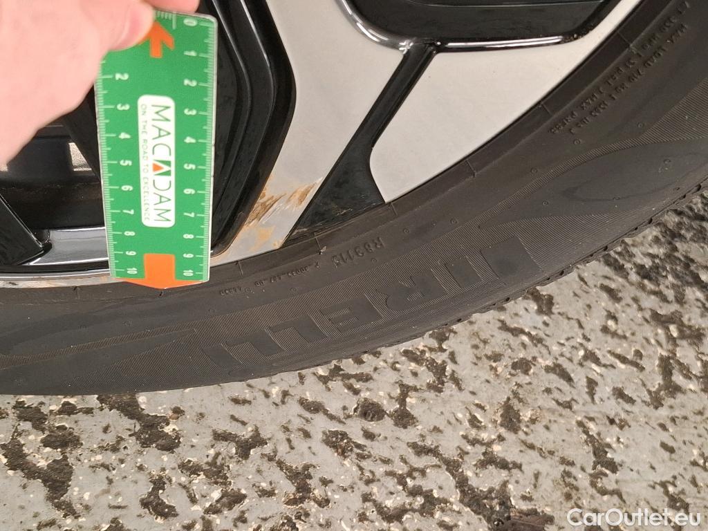  Citroen  C4 CITROEN  X / 2022 / 4P / Berline PureTech 130 S&S EAT8 Shine #26