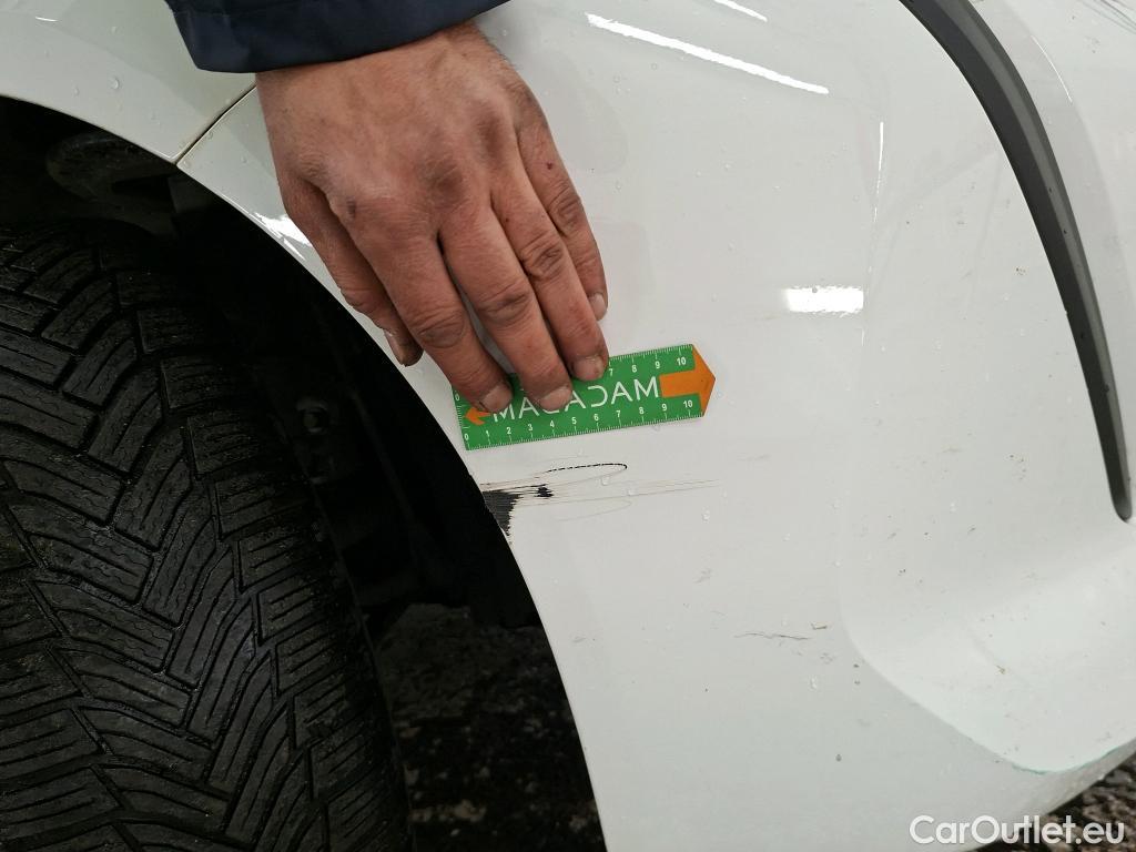  Peugeot  208  Like 1.2 PureTech 75CV BVM5 E6d #2