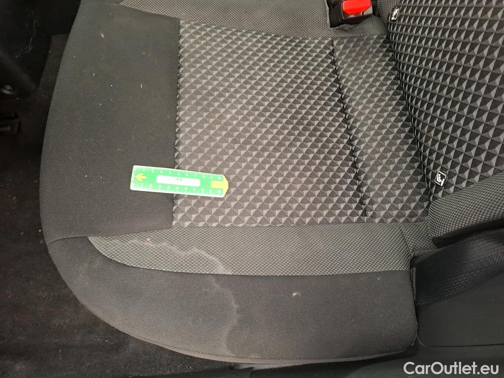  Nissan  Micra NISSAN  / 2016 / 5P / Berline IG-T 100 Xtronic Business Edition #29