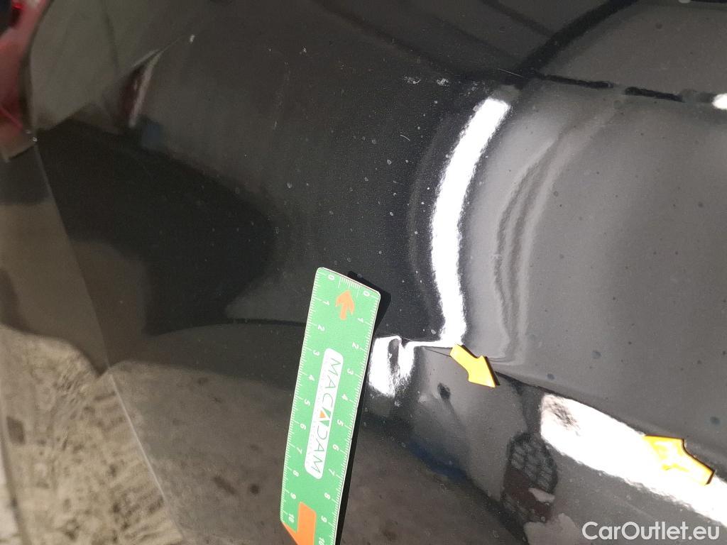  Citroen  C4 CITROEN  X / 2022 / 4P / Berline PureTech 130 S&S EAT8 Shine #8