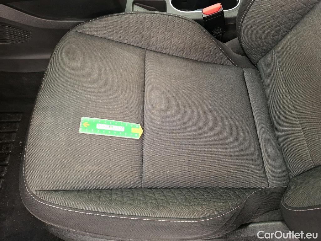  Renault  Captur RENAULT  / 2019 / 5P / SUV Business E-Tech hybride rechargeable 160 #4