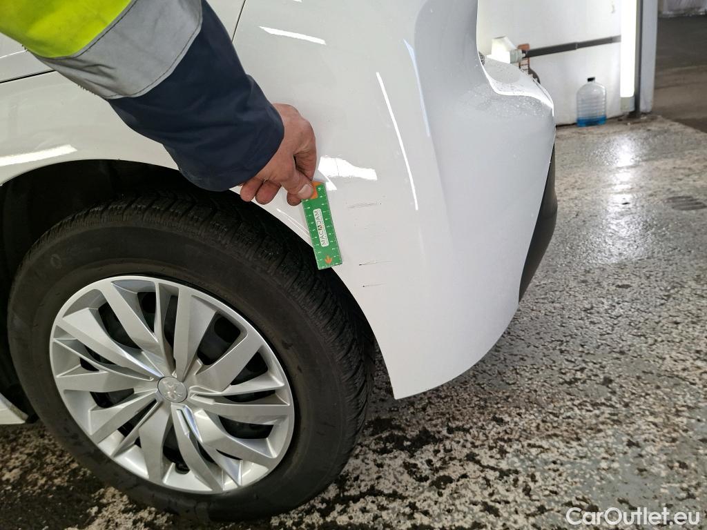  Peugeot  208  Like 1.2 PureTech 75CV BVM5 E6d #12