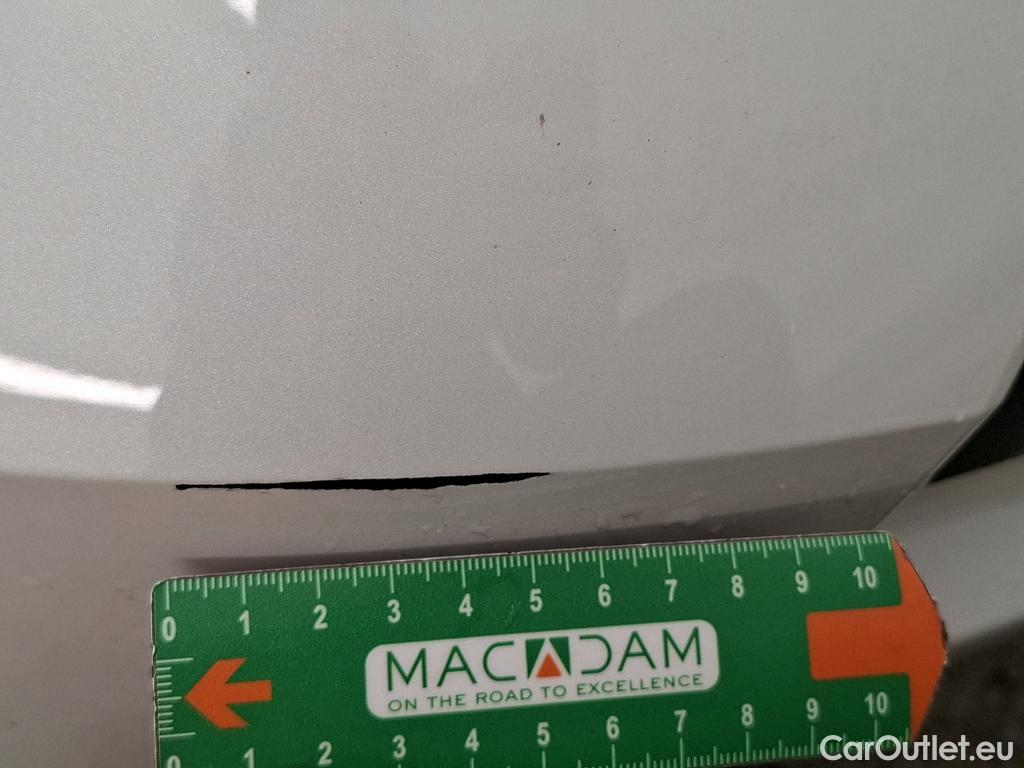  Nissan  Micra NISSAN  / 2016 / 5P / Berline IG-T 100 Xtronic Business Edition #14