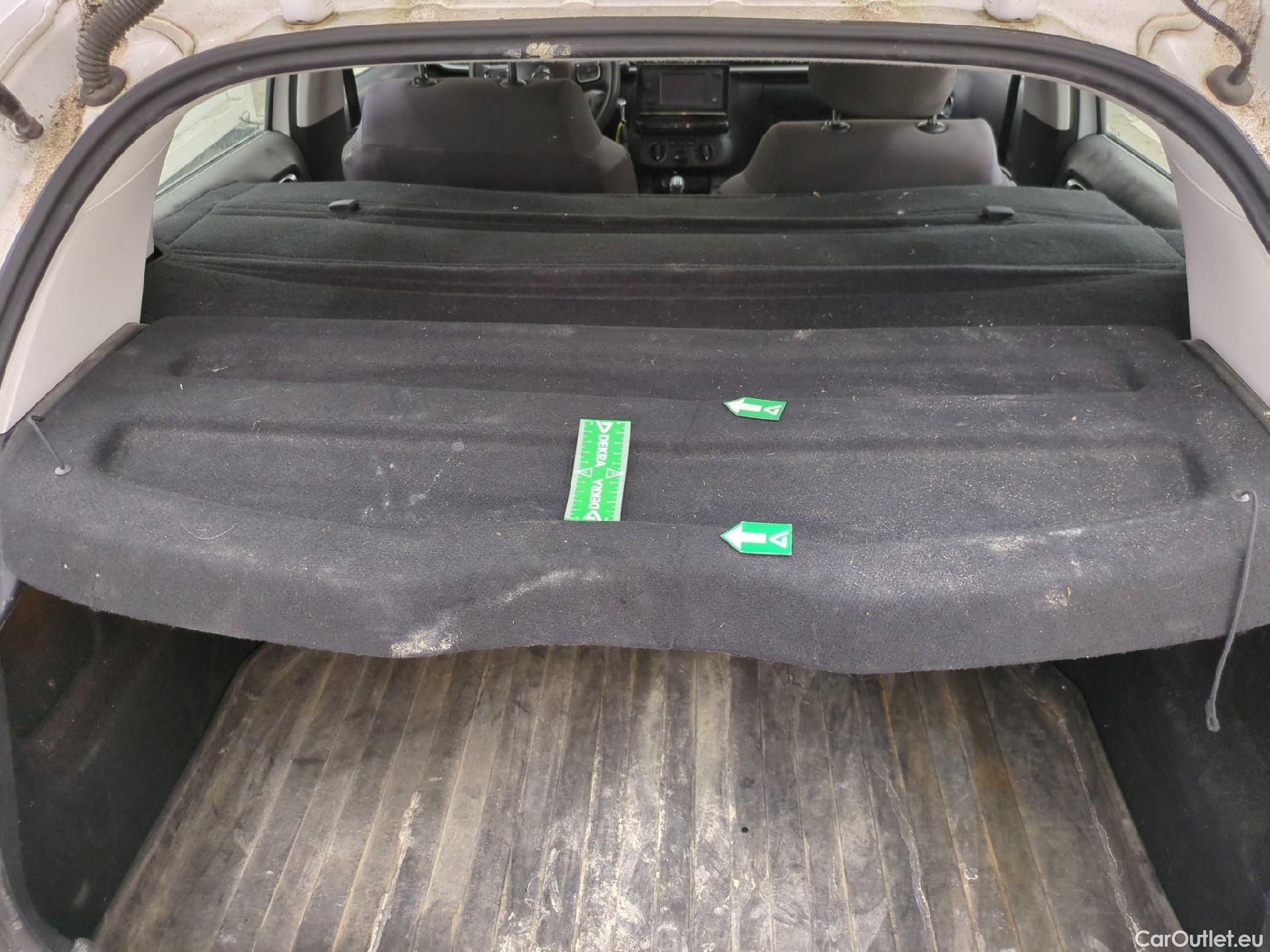  Citroen  C3  Société Feel 1.5 BlueHDI 100CV BVM5 E6dT #18