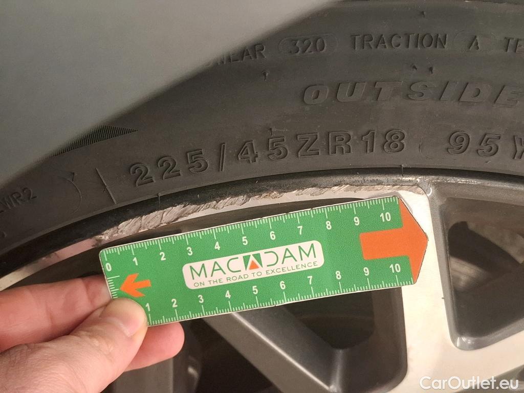  Hyundai  Konna Kona Creative Hybrid 2WD 1.6 GDI 140CV BVA6 E6d #4