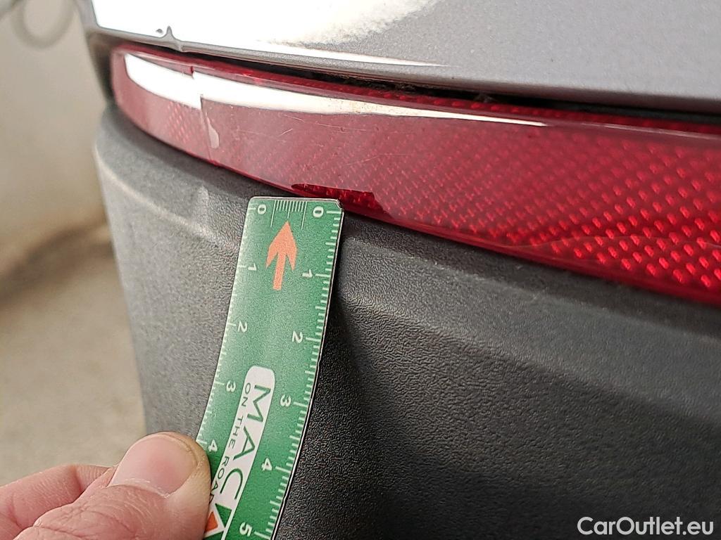  Opel   Grandland X Grandland X 1.2 Turbo 130CV BVM6 6E #18