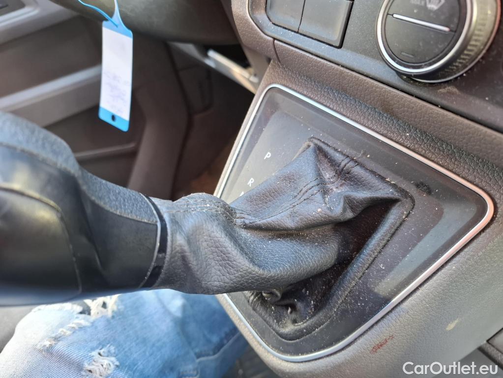  Volkswagen  Crafter  Fourgon e- 35 Fourgon mittellang Hochdach FWD 35kWh BVA #72