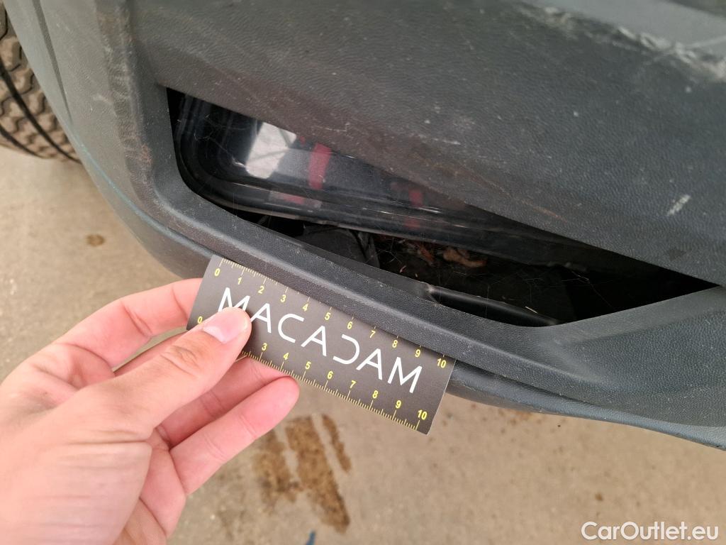  Volkswagen  Crafter  Fourgon e- 35 Fourgon mittellang Hochdach FWD 35kWh BVA #62