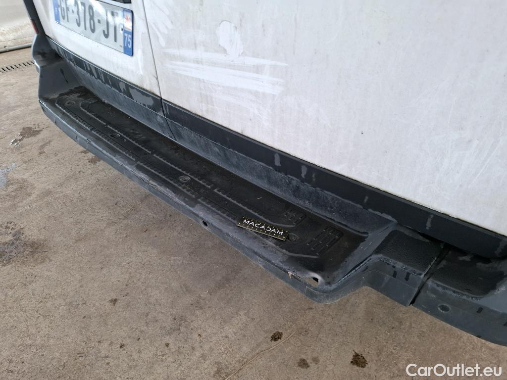  Volkswagen  Crafter  Fourgon e- 35 Fourgon mittellang Hochdach FWD 35kWh BVA #15