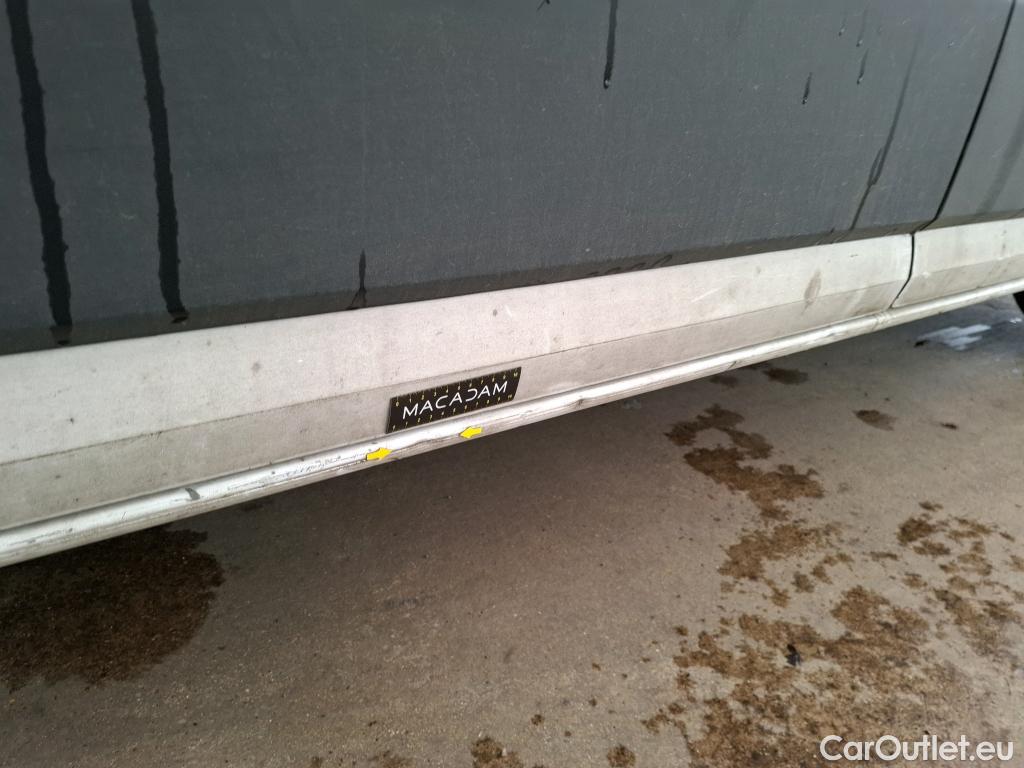  Volkswagen  Crafter  Fourgon e- 35 Fourgon mittellang Hochdach FWD 35kWh BVA #35