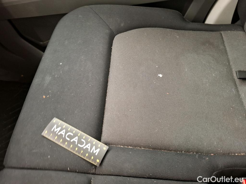  Volkswagen  Crafter  Fourgon e- 35 Fourgon mittellang Hochdach FWD 35kWh BVA #67