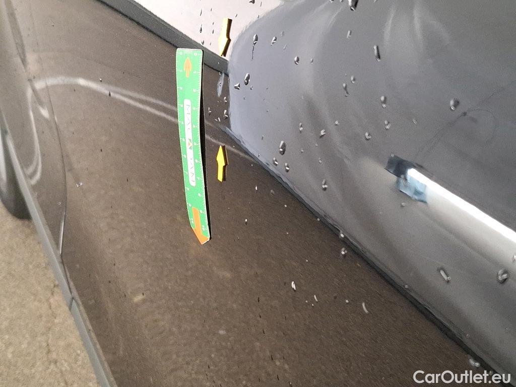  Volkswagen  Tiguan VOLKSWAGEN  / 2023 / 5P / SUV 2.0 TDI 150 DSG7 LIFE PLUS #5