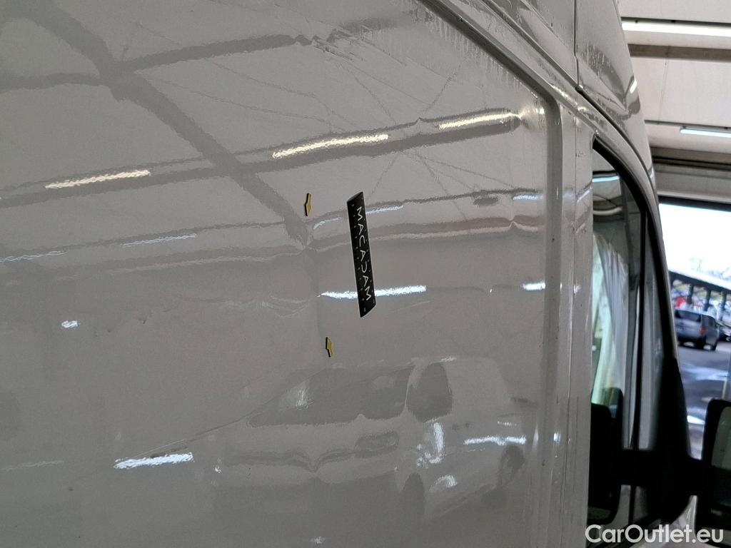  Volkswagen  Crafter  Fourgon e- 35 Fourgon mittellang Hochdach FWD 35kWh BVA #25