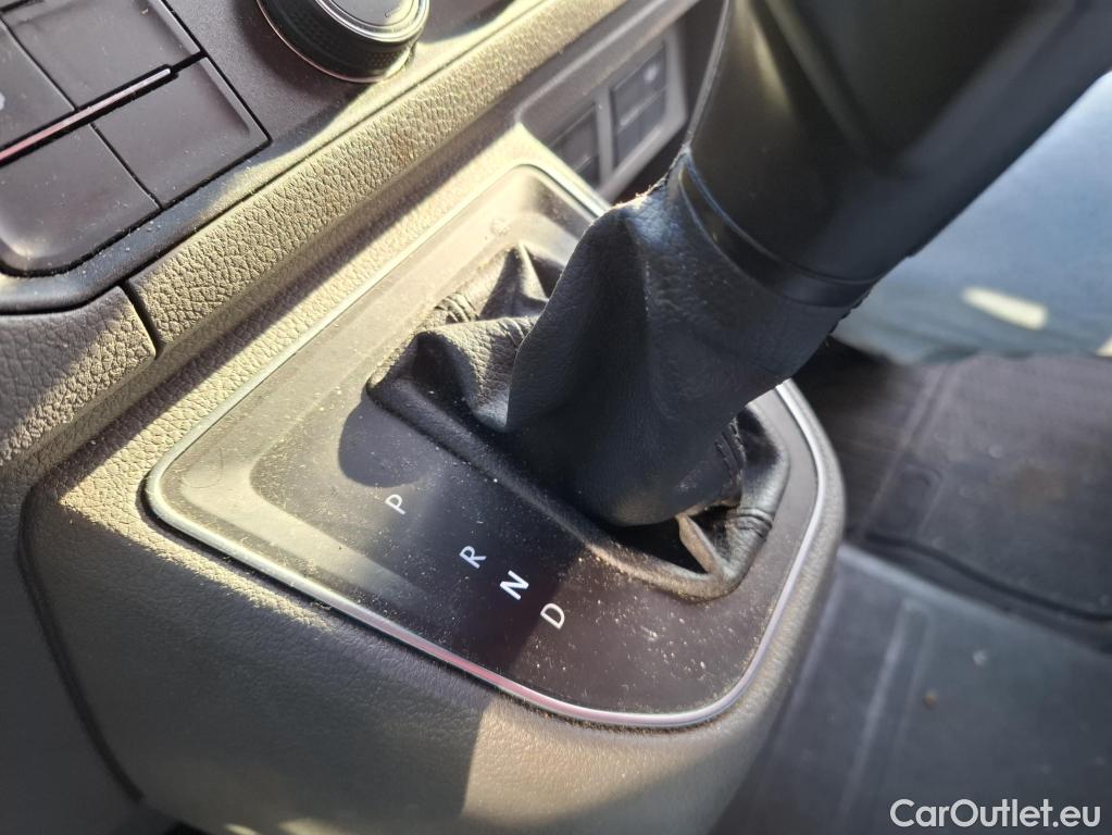  Volkswagen  Crafter  Fourgon e- 35 Fourgon mittellang Hochdach FWD 35kWh BVA #79