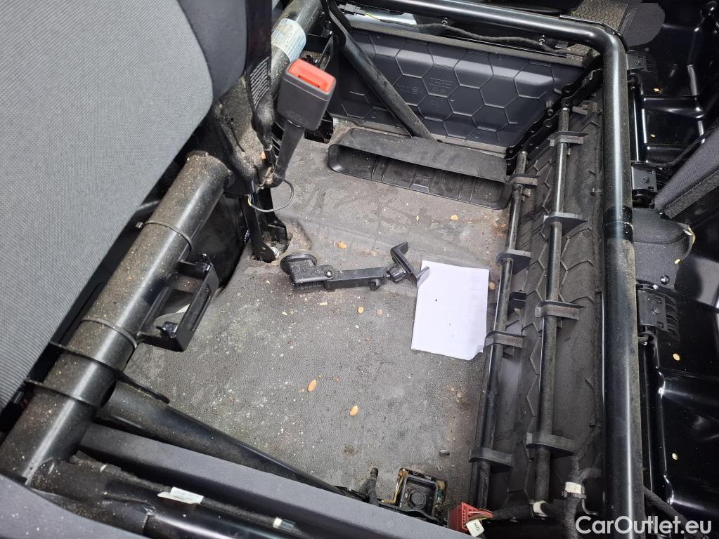  Volkswagen  Crafter  Fourgon e- 35 Fourgon mittellang Hochdach FWD 35kWh BVA #63