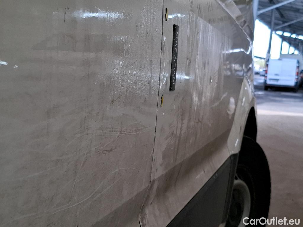  Volkswagen  Crafter  Fourgon e- 35 Fourgon mittellang Hochdach FWD 35kWh BVA #31