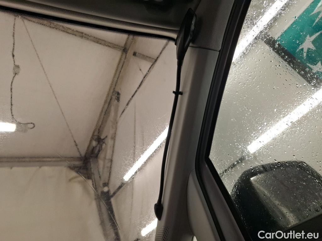  Volkswagen  Caddy VOLKSWAGEN  Cargo / 2021 / 4P / Fourgonnette 1.5 TGI 131ch Maxi Business #13