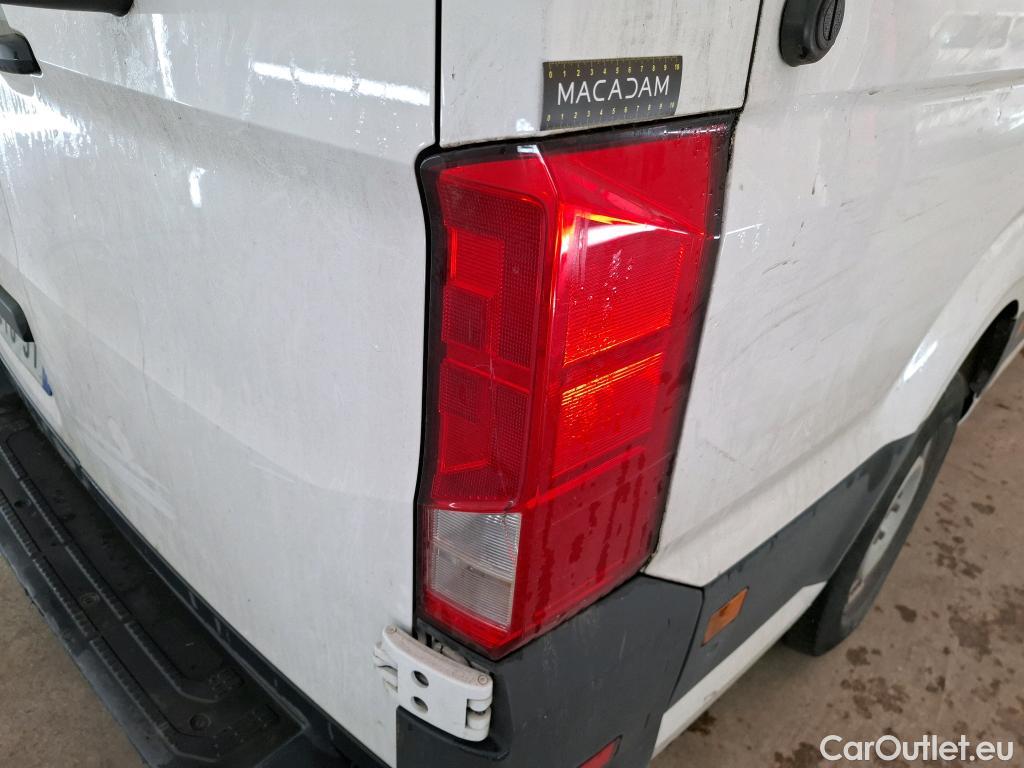  Volkswagen  Crafter  Fourgon e- 35 Fourgon mittellang Hochdach FWD 35kWh BVA #43