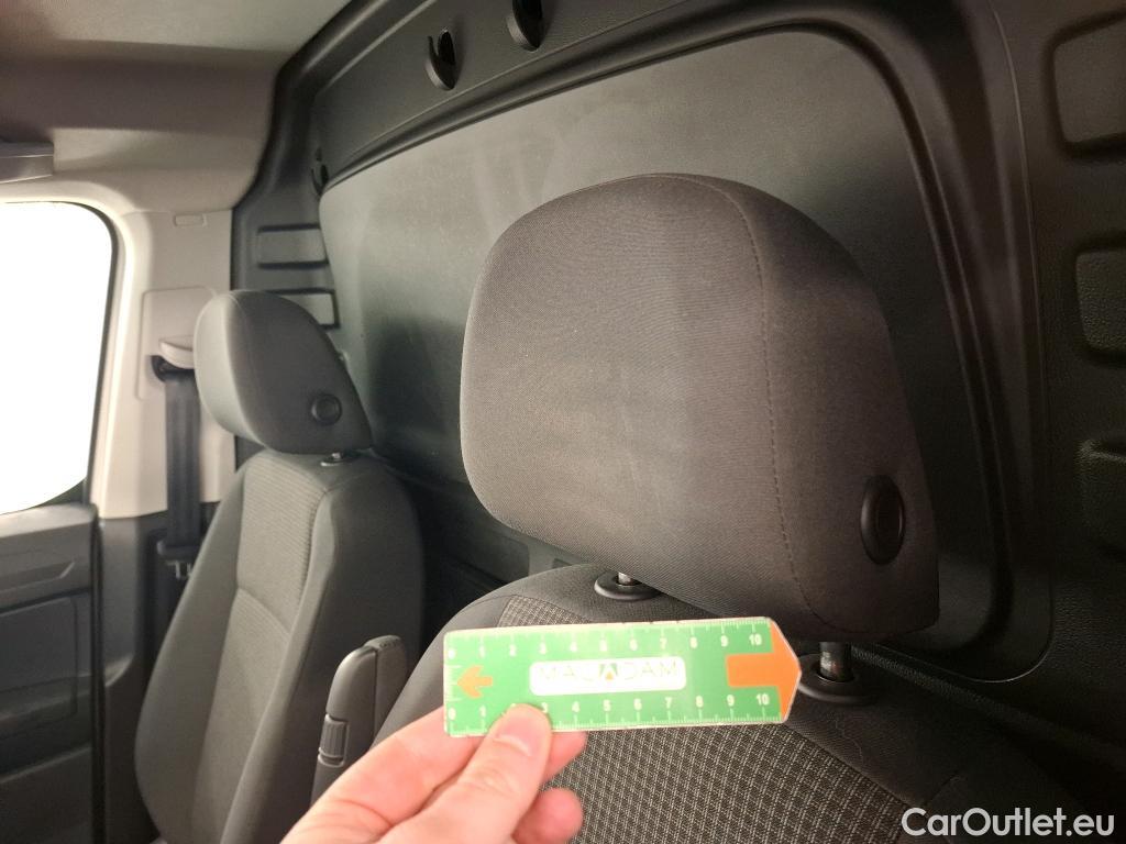  Volkswagen  Caddy VOLKSWAGEN  Cargo / 2021 / 4P / Fourgonnette 1.5 TGI 131ch Maxi Business #18