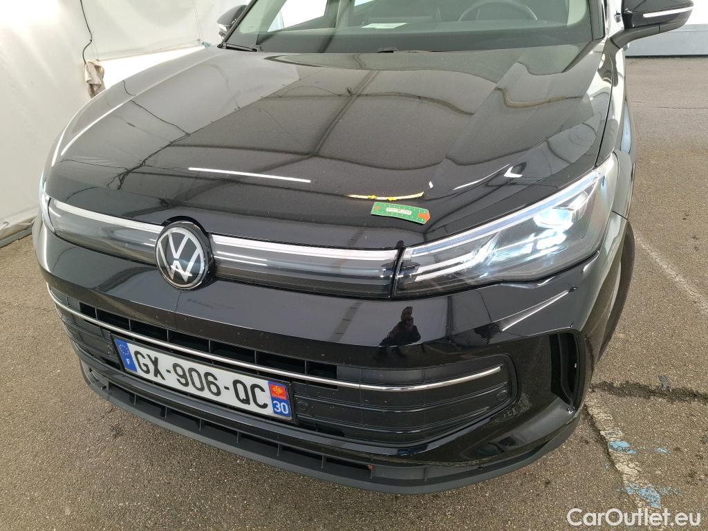  Volkswagen  Tiguan VOLKSWAGEN  / 2023 / 5P / SUV 2.0 TDI 150 DSG7 LIFE PLUS #6