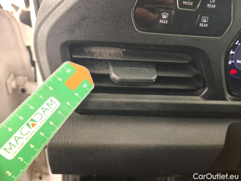  Volkswagen  Caddy VOLKSWAGEN  Cargo / 2021 / 4P / Fourgonnette 1.5 TGI 131ch Maxi Business #12