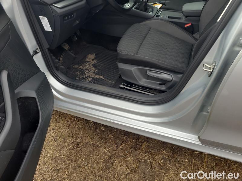  Skoda  Octavia  Combi (NX3)(2020) Oct.Combi 2.0TDI 85 Ambition #16