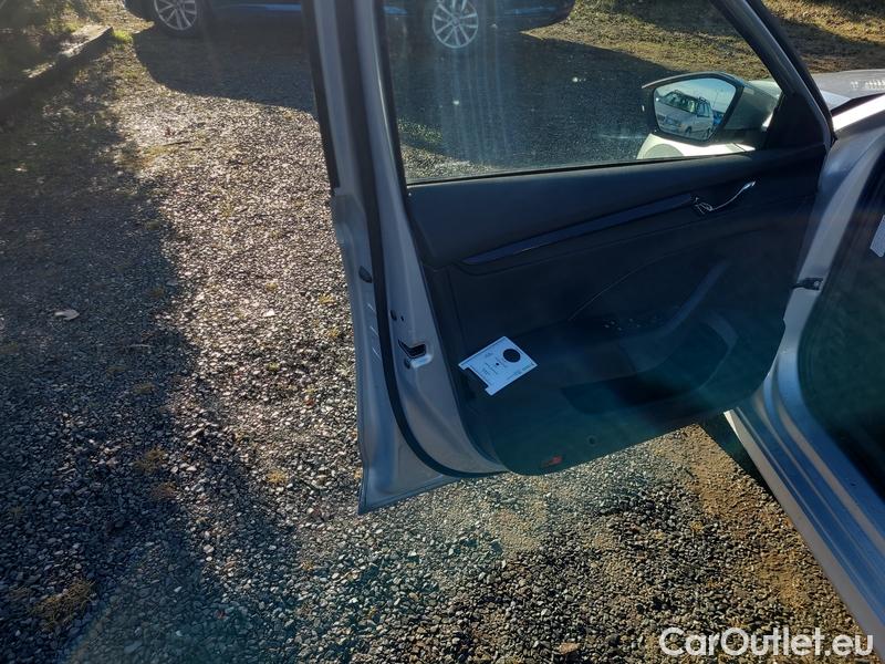  Skoda  Octavia  Combi (NX3)(2020) Oct.Combi 2.0TDI 85 Ambition #8