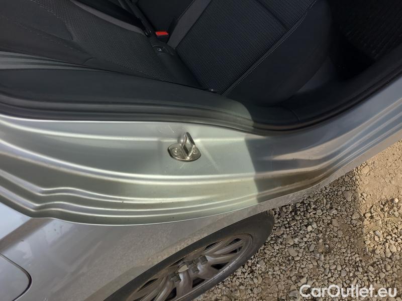  Skoda  Octavia  Combi (NX3)(2020) Oct.Combi 2.0TDI 85 Ambition #8