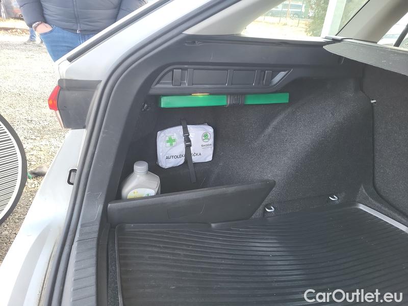  Skoda  Octavia  Combi (NX3)(2020) Oct.Combi 2.0TDI 85 Ambition #10