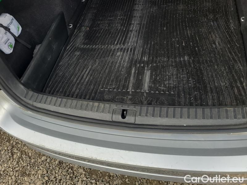  Skoda  Octavia  Combi (NX3)(2020) Oct.Combi 2.0TDI 85 Ambition #10