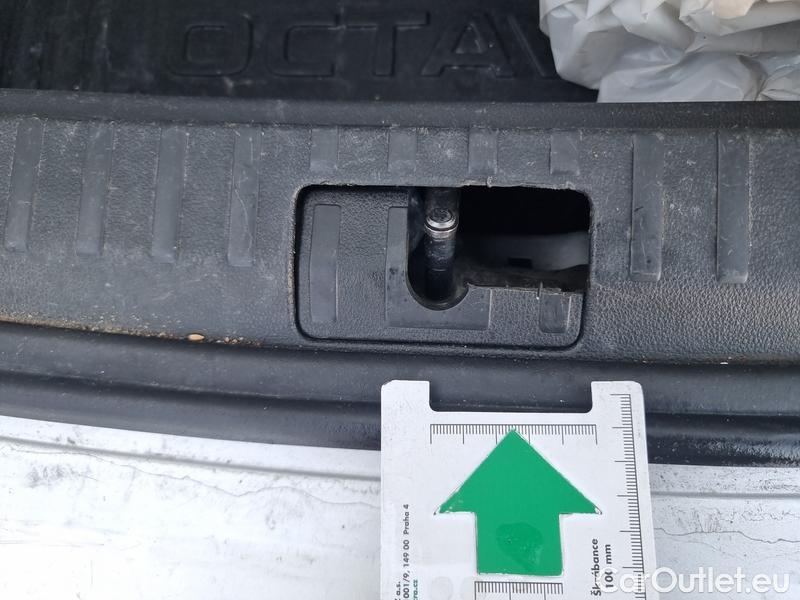  Skoda  Octavia  Combi (NX3)(2020) Oct.Combi 2.0TDI 85 Ambition #66