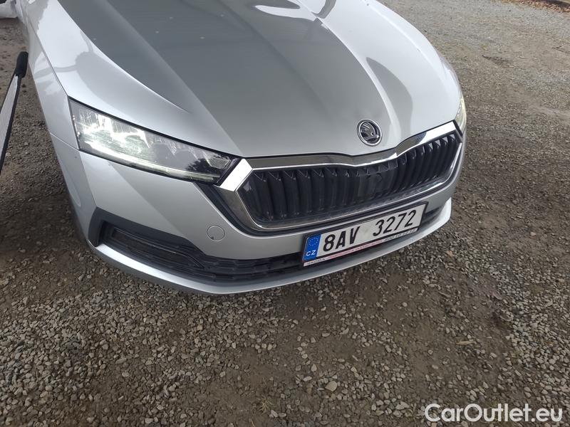  Skoda  Octavia  Combi (NX3)(2020) Oct.Combi 2.0TDI 85 Ambition #4
