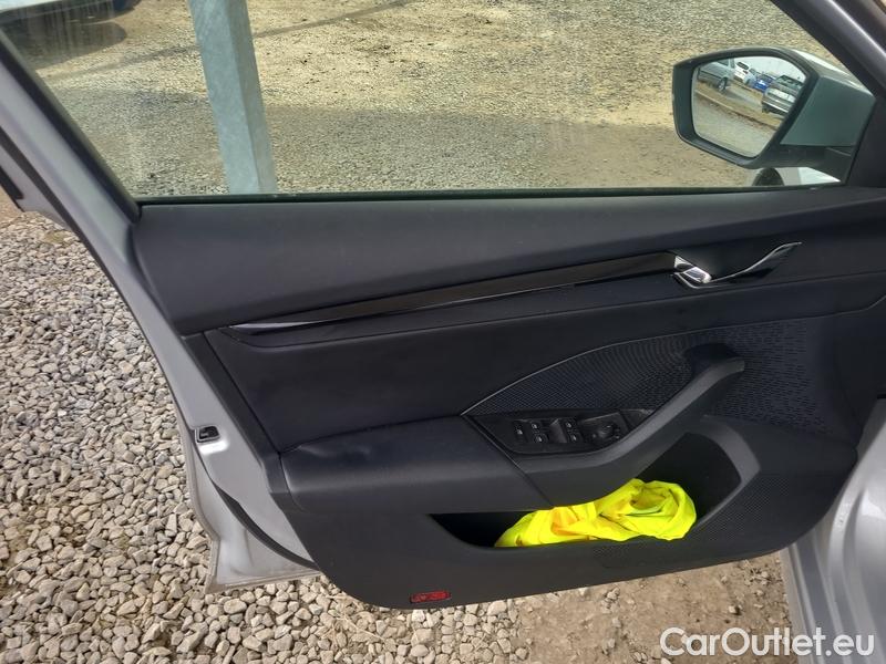  Skoda  Octavia  Combi (NX3)(2020) Oct.Combi 2.0TDI 85 Ambition #14